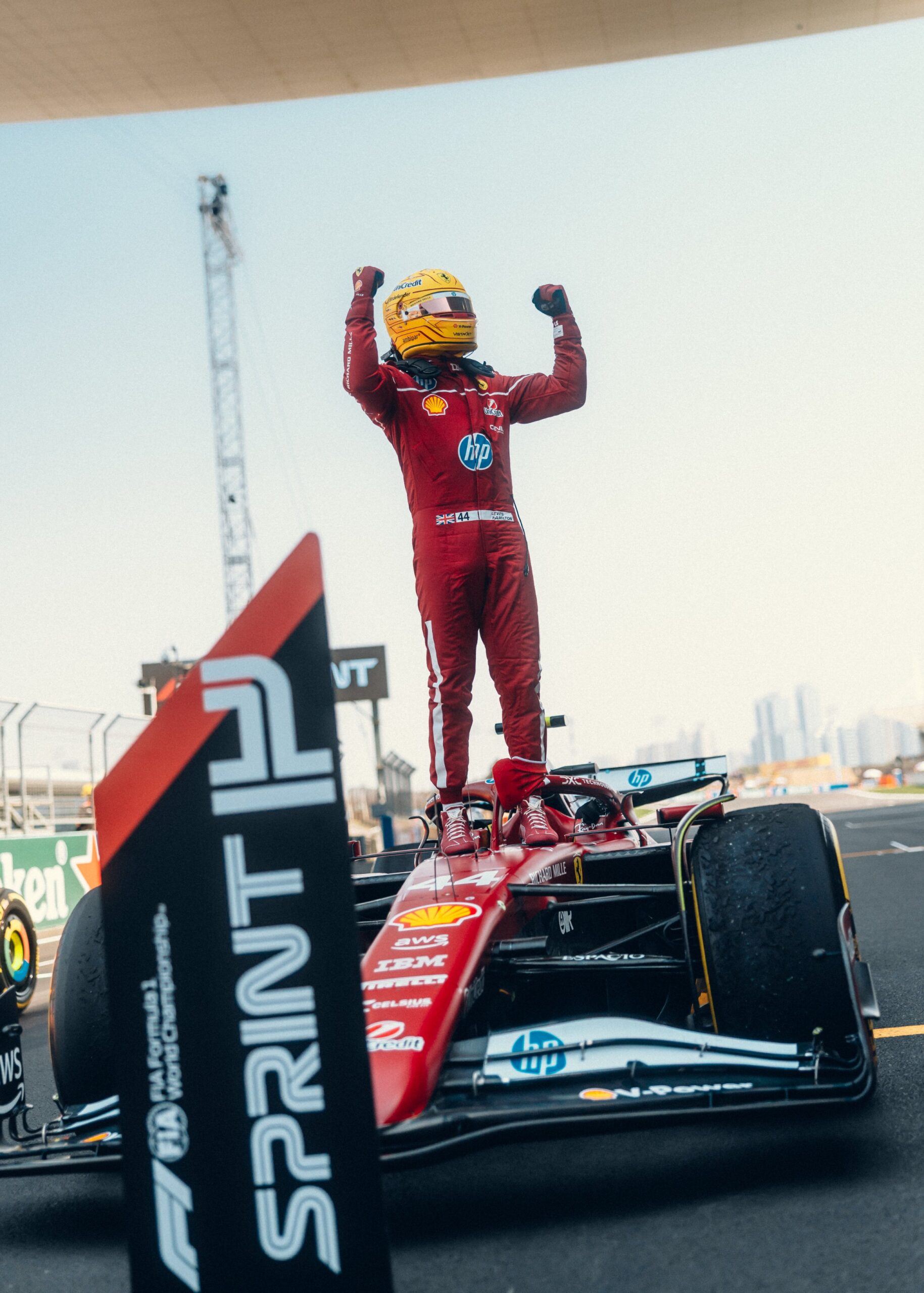 LEWIS HAMILTON FERRARI SPRINT CHINA F1 2025