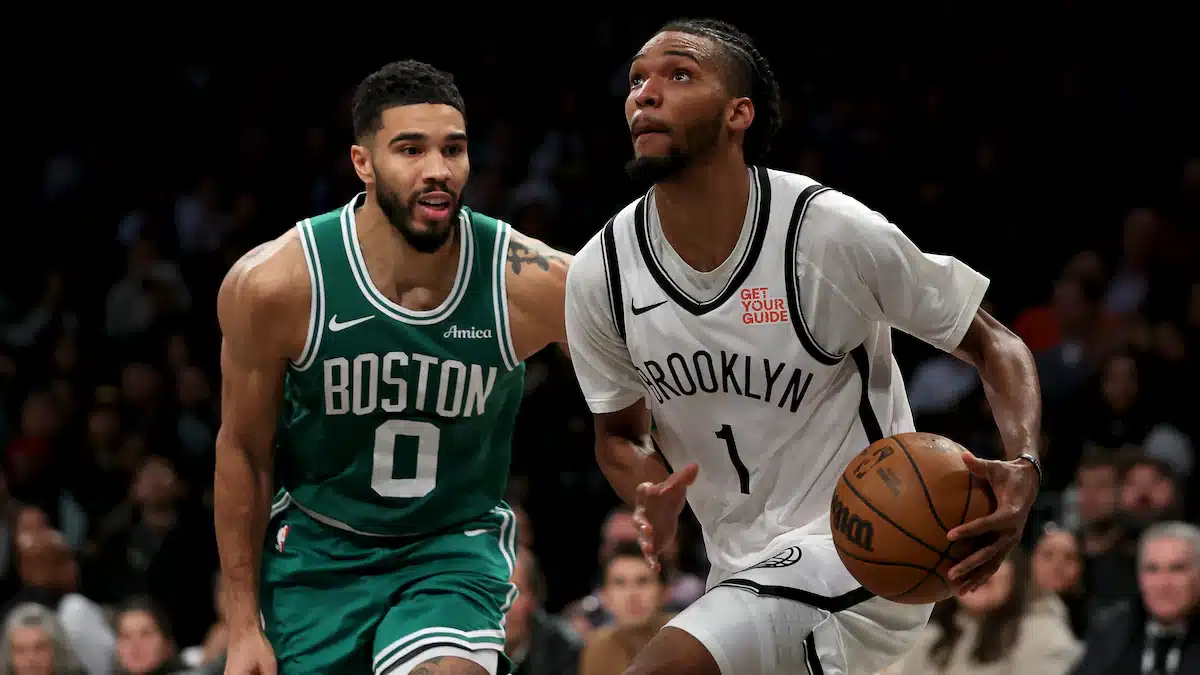 CELTICS SE MIDE A BROOKLYN