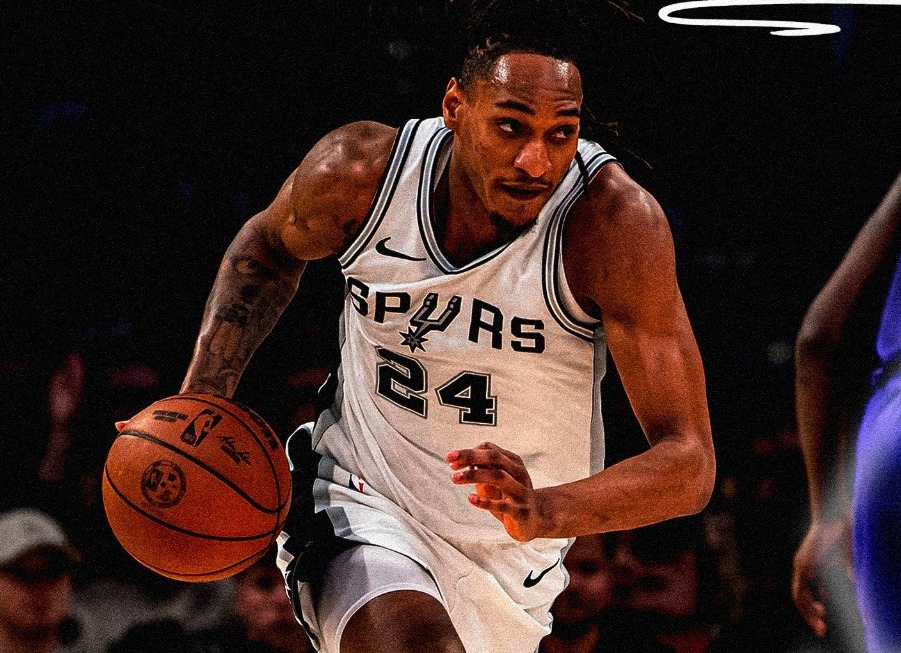 Los San Antonio Spurs invaden la duela de los Pistons el día de hoy.