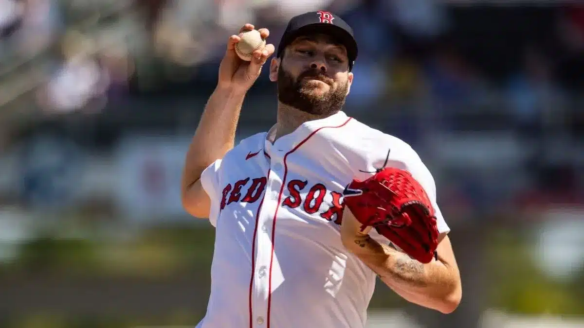 LUCAS GIOLITO SOLO LANZÓ UNA ENTRADA