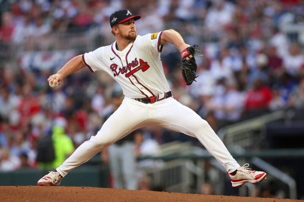 BRAVES CONSIGUEN SU PRIMERA VICTORIA