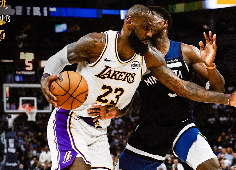 Lakers buscan darle la vuelta a la serie de primera ronda.