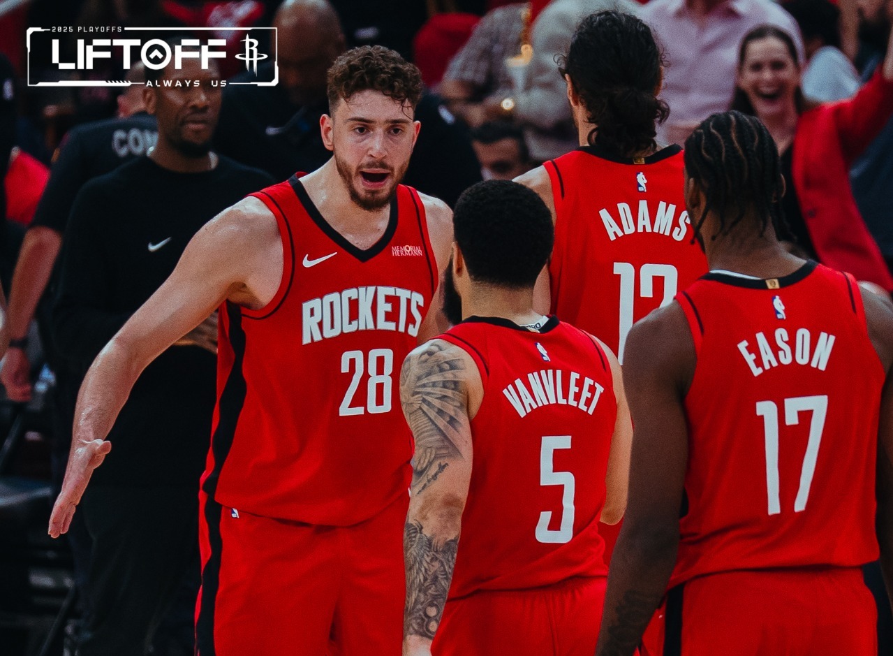 Fred VanVleet anotó 26 puntos, Amen Thompson agregó 25 y los Houston Rockets evitaron la eliminación con una victoria por 131-116 sobre los Golden State Warriors.