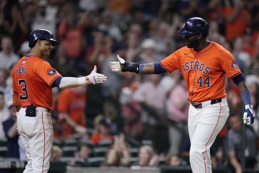 ASTROS VIENE DE PERDER SU SERIE ANTE RANGERS