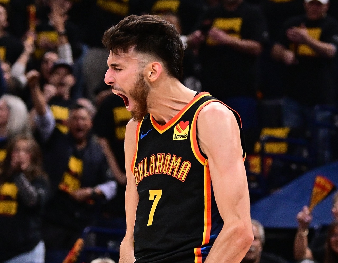 Oklahoma busca pegar en casa de Denver el día de mañana en el juego 3.