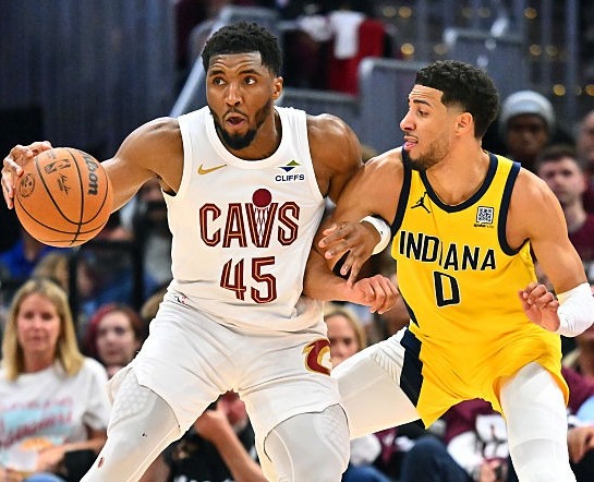 Cleveland invade la duela de los Pacers en el juego 3.