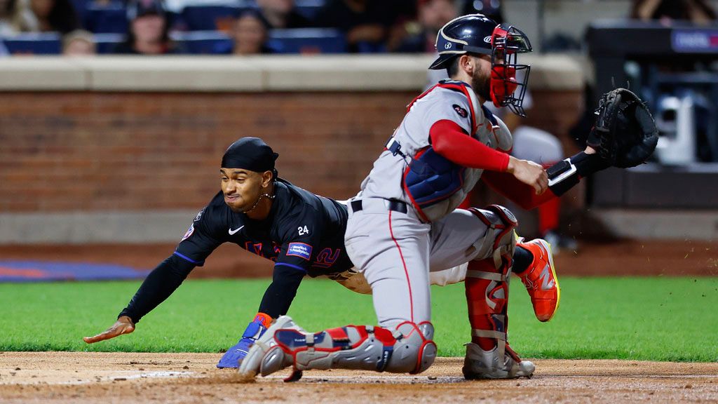 LINDOR LLEGA QUIETO AL HOME